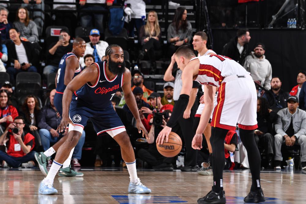 已经是女篮 已经是女篮