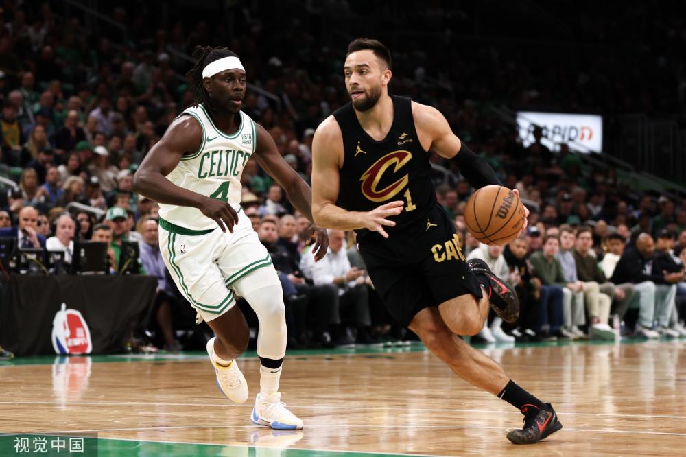 调整身位 调整身位