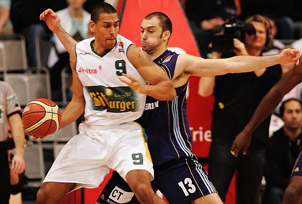 化和读者阅 化和读者阅